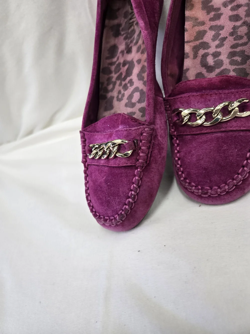 Vionic Women's Magenta Suede Chain-Trim Loafers